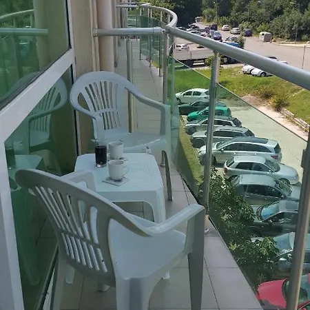 Butterfly Studio Clara 5 Min From * Burgas
